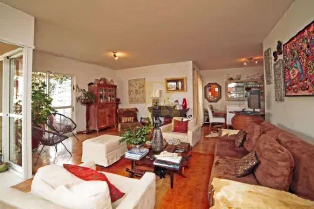 Foto 3 - BR4907
