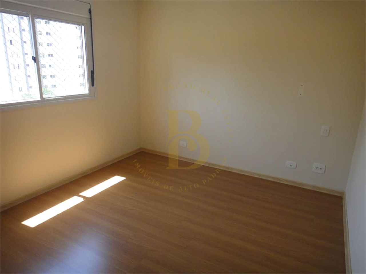 Foto 8 - BR5217