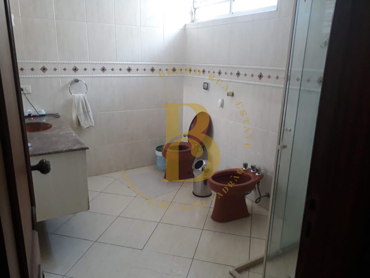Foto 54 - BR5375