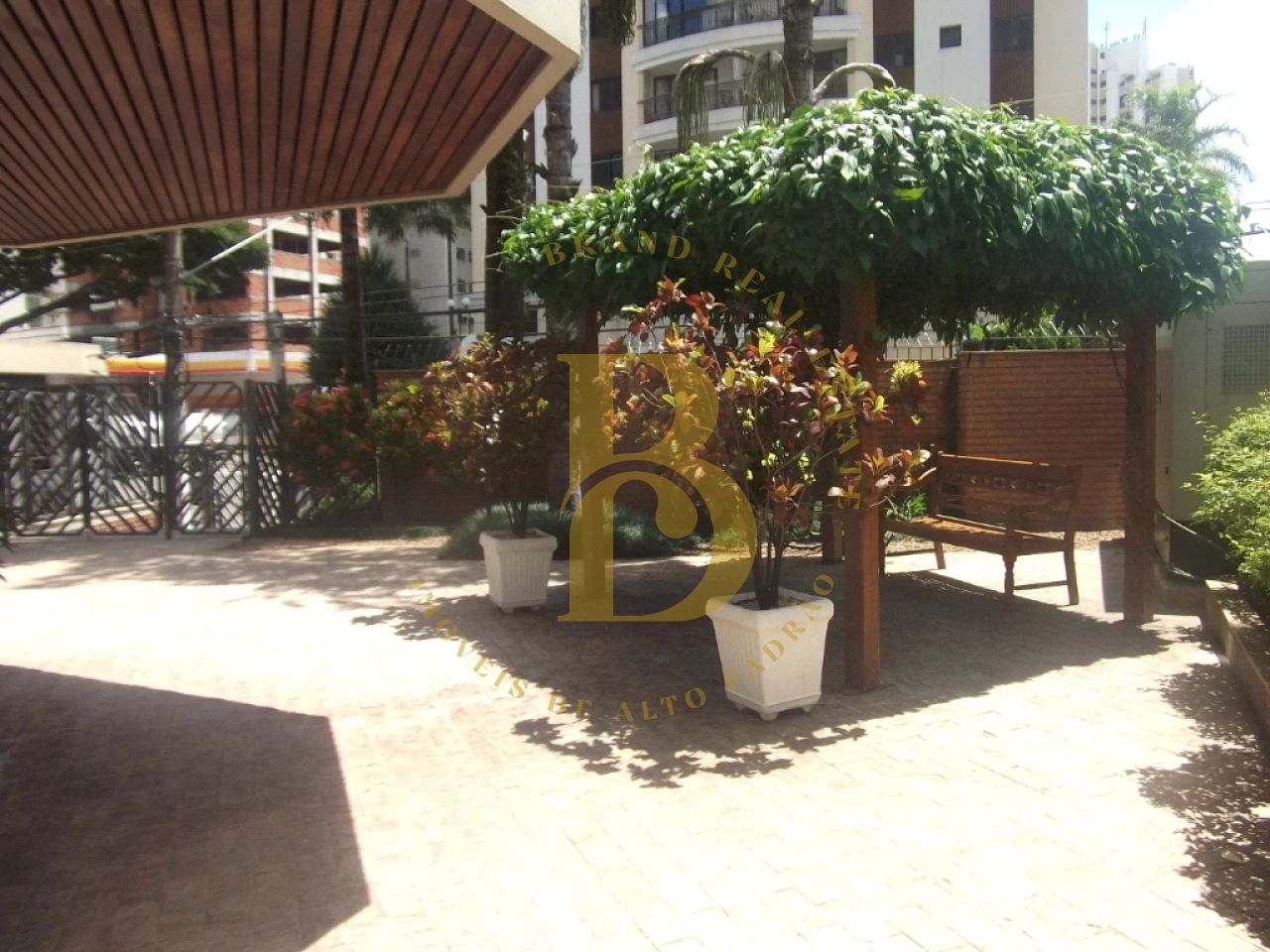 Foto 3 - BR5515