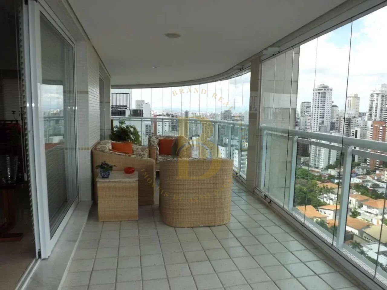 Foto 37 - BR5615