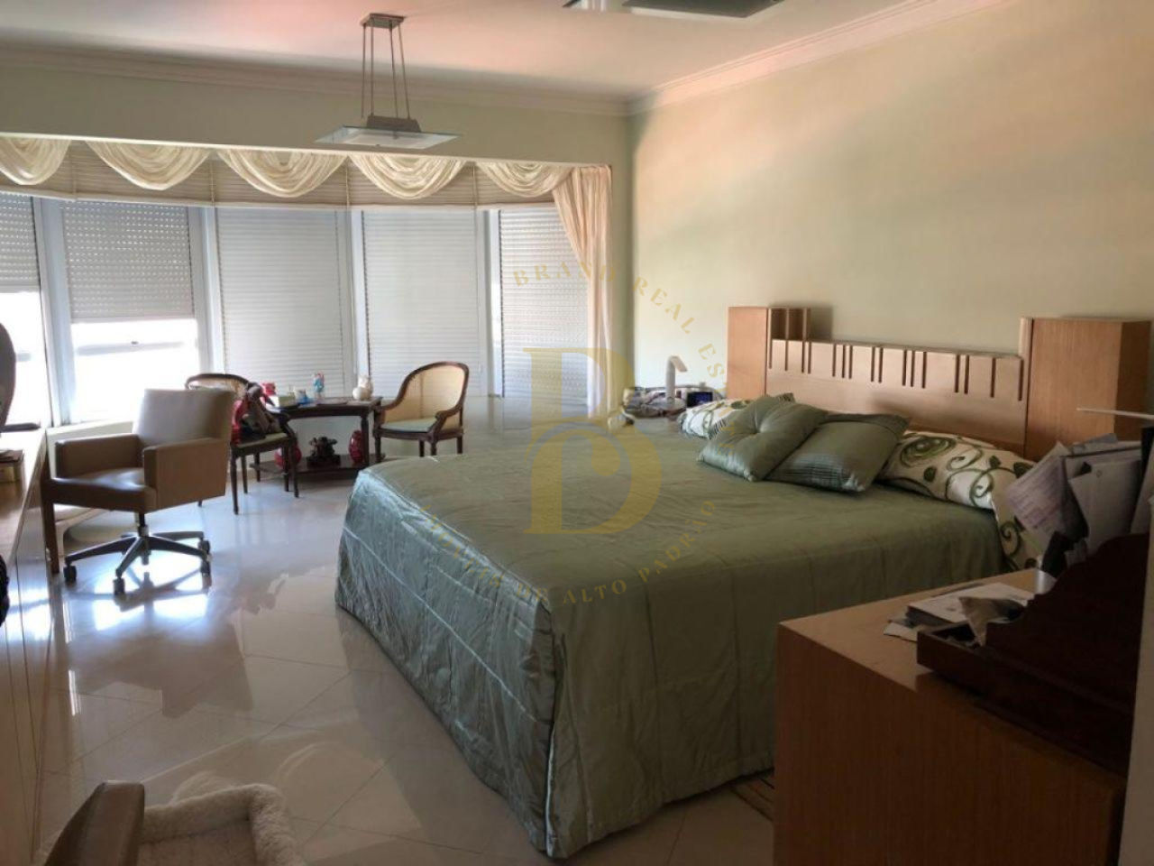 Foto 63 - BR5615