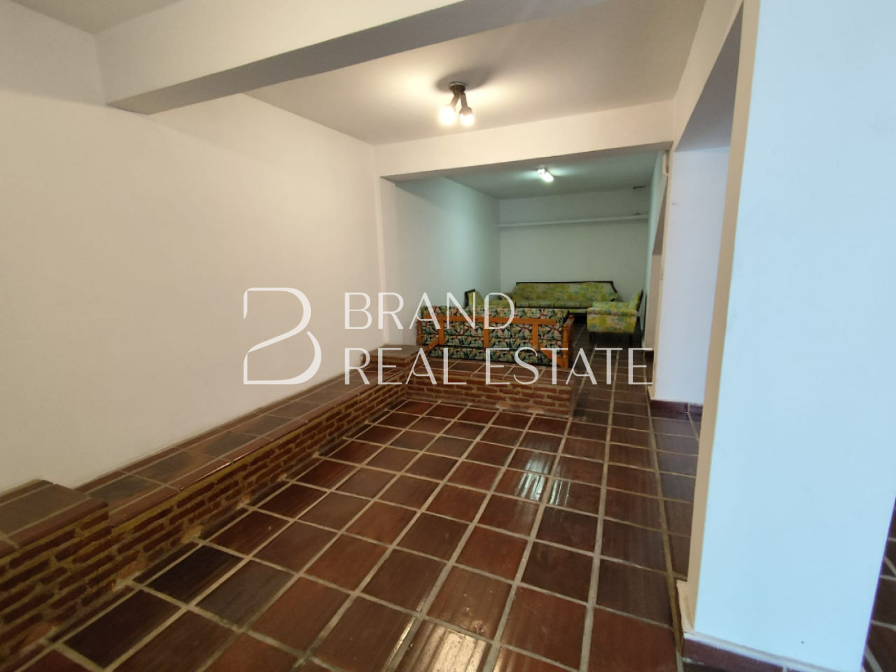 Foto 5 - BR5704