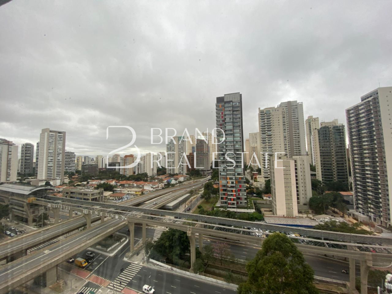 Foto 14 - BR5717