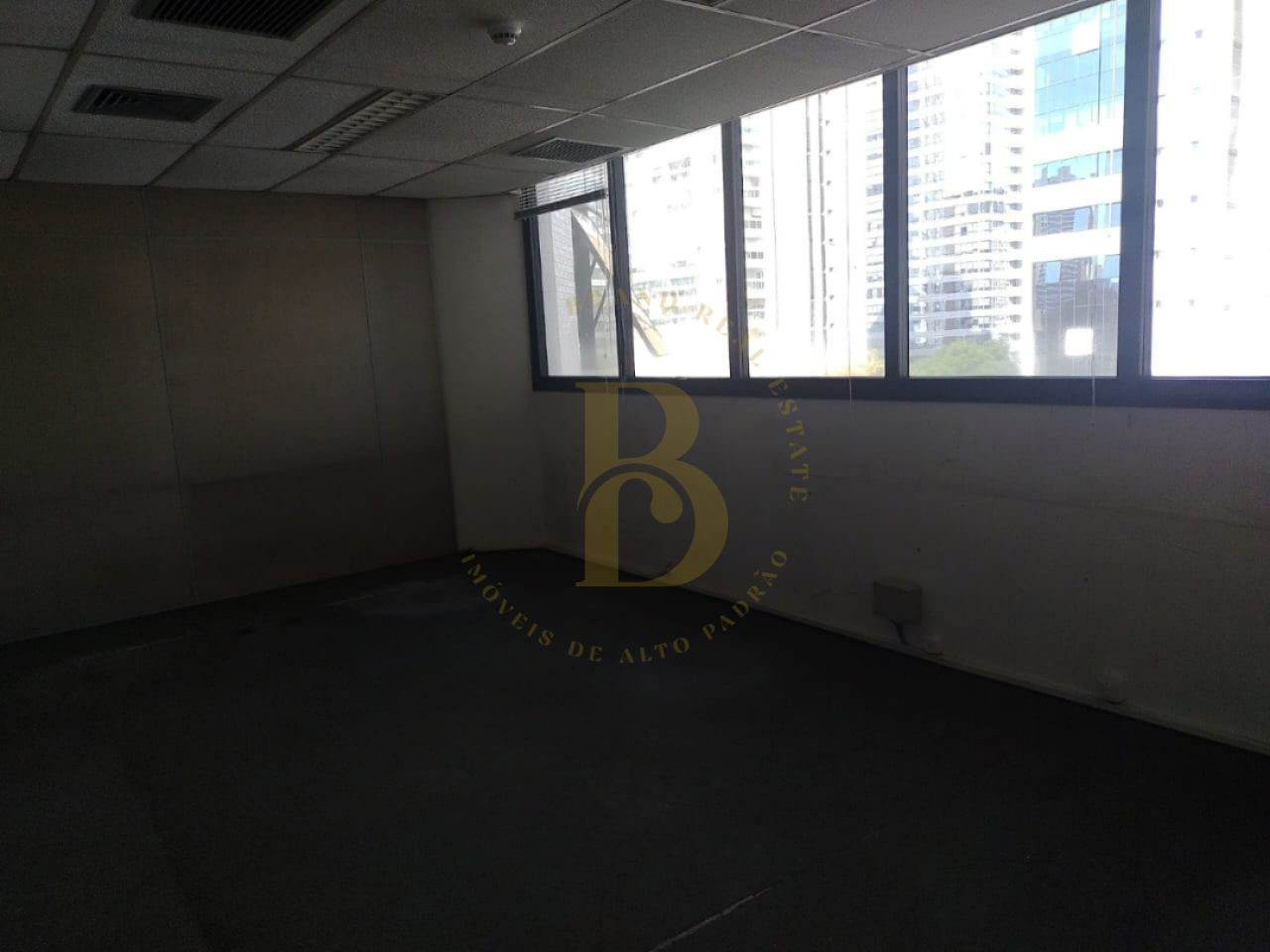 Foto 3 - BR5816