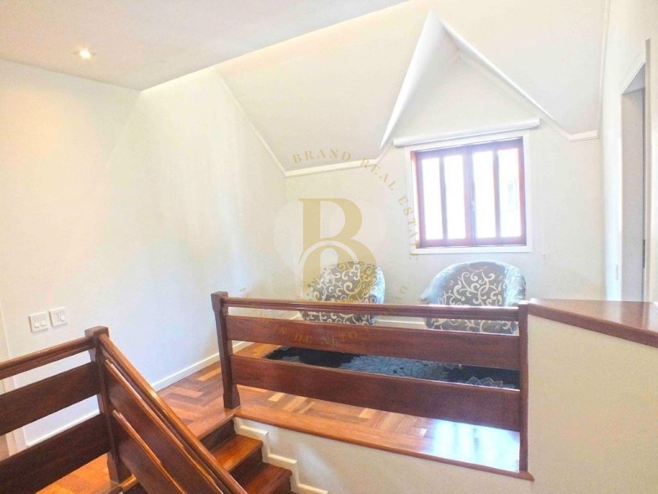 Foto 10 - BR585