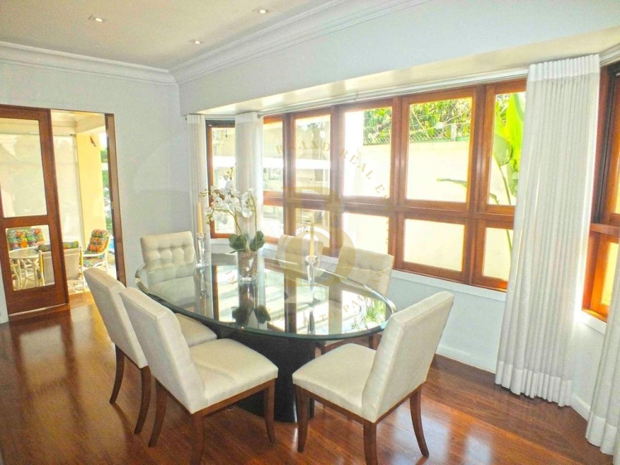 Foto 8 - BR585