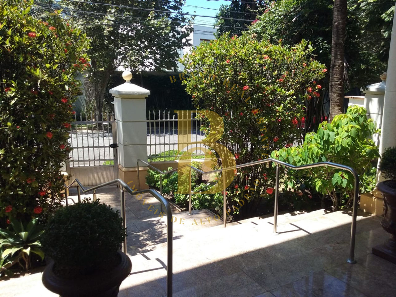 Foto 6 - BR5973