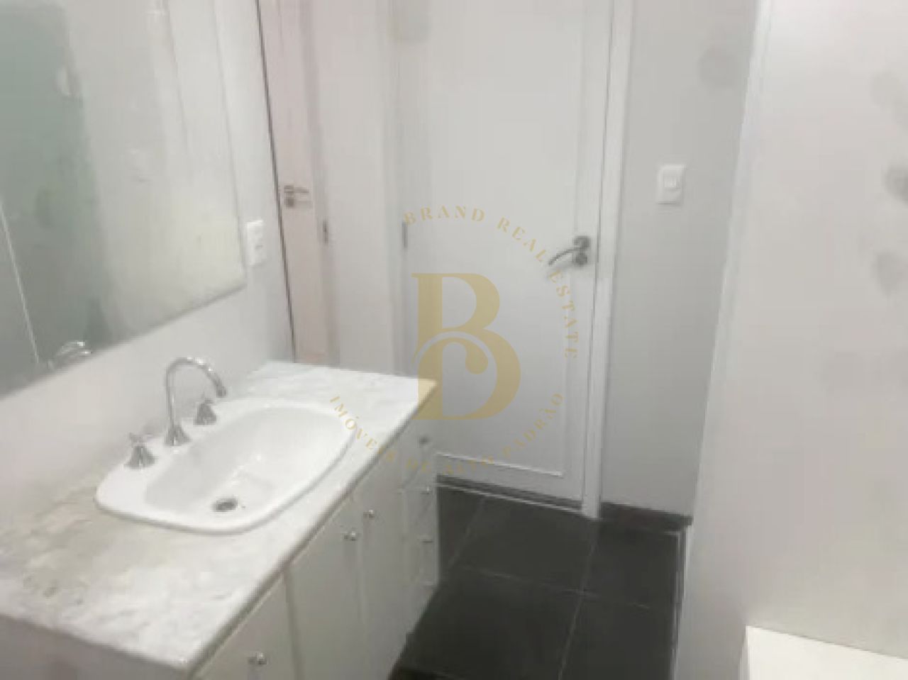 Foto 14 - BR6102