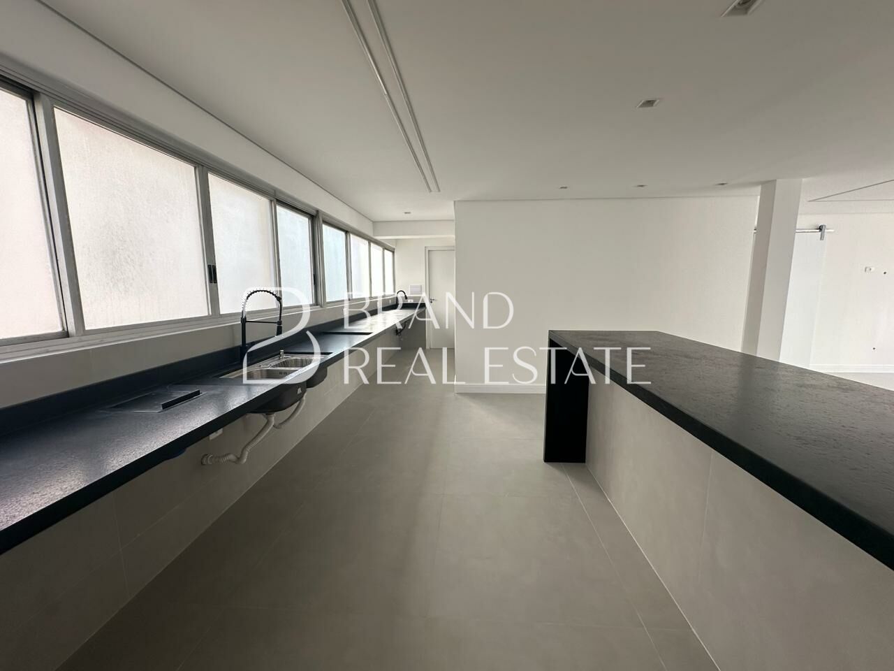 Foto 5 - BR6274