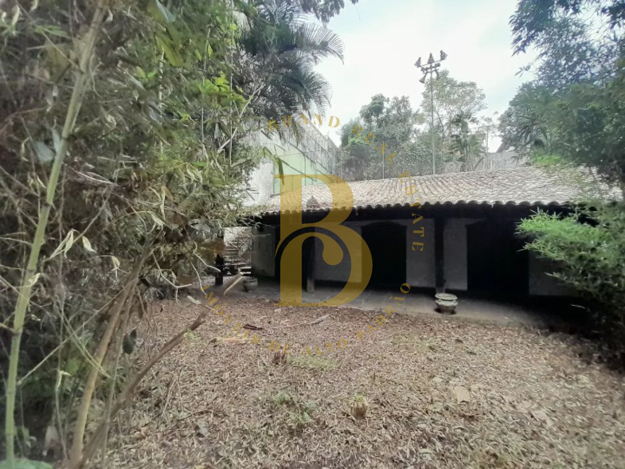 Foto 13 - BR6310