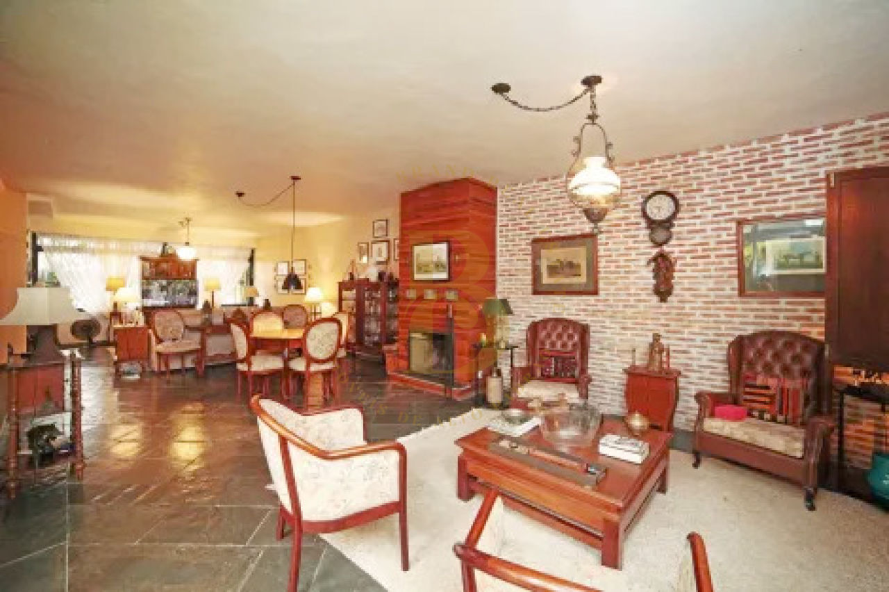 Foto 5 - BR6377