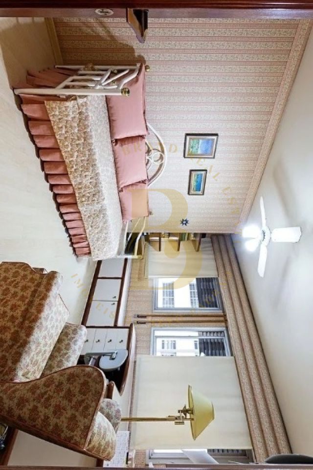 Foto 12 - BR6401