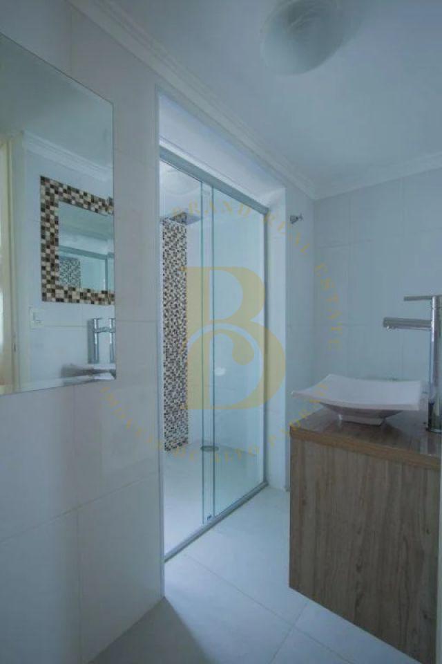 Foto 6 - BR6700
