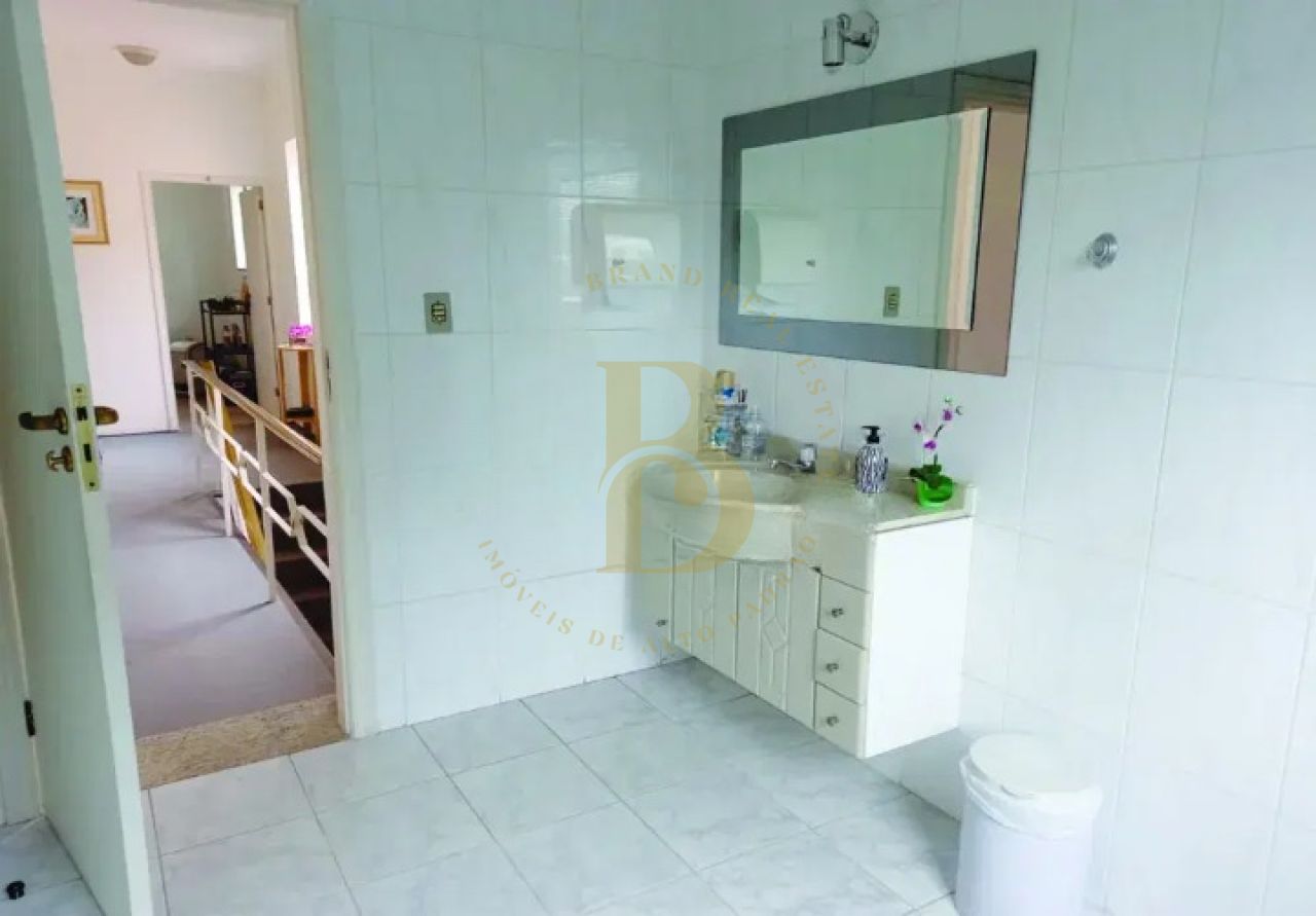 Foto 5 - BR6711