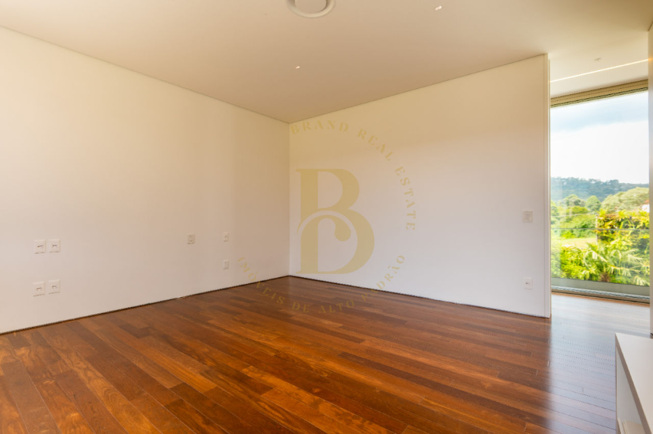 Foto 7 - BR6756