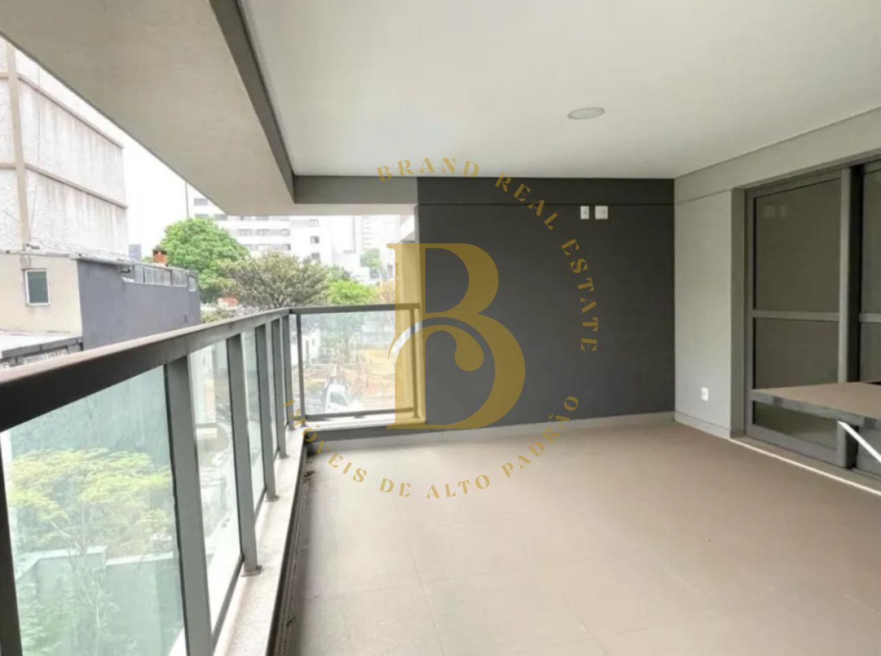 Foto 5 - BR6831