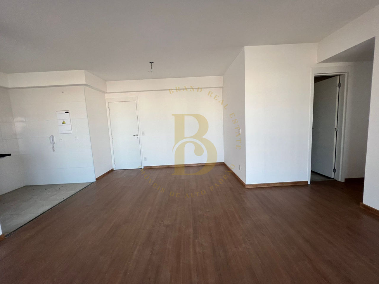 Foto 3 - BR6910