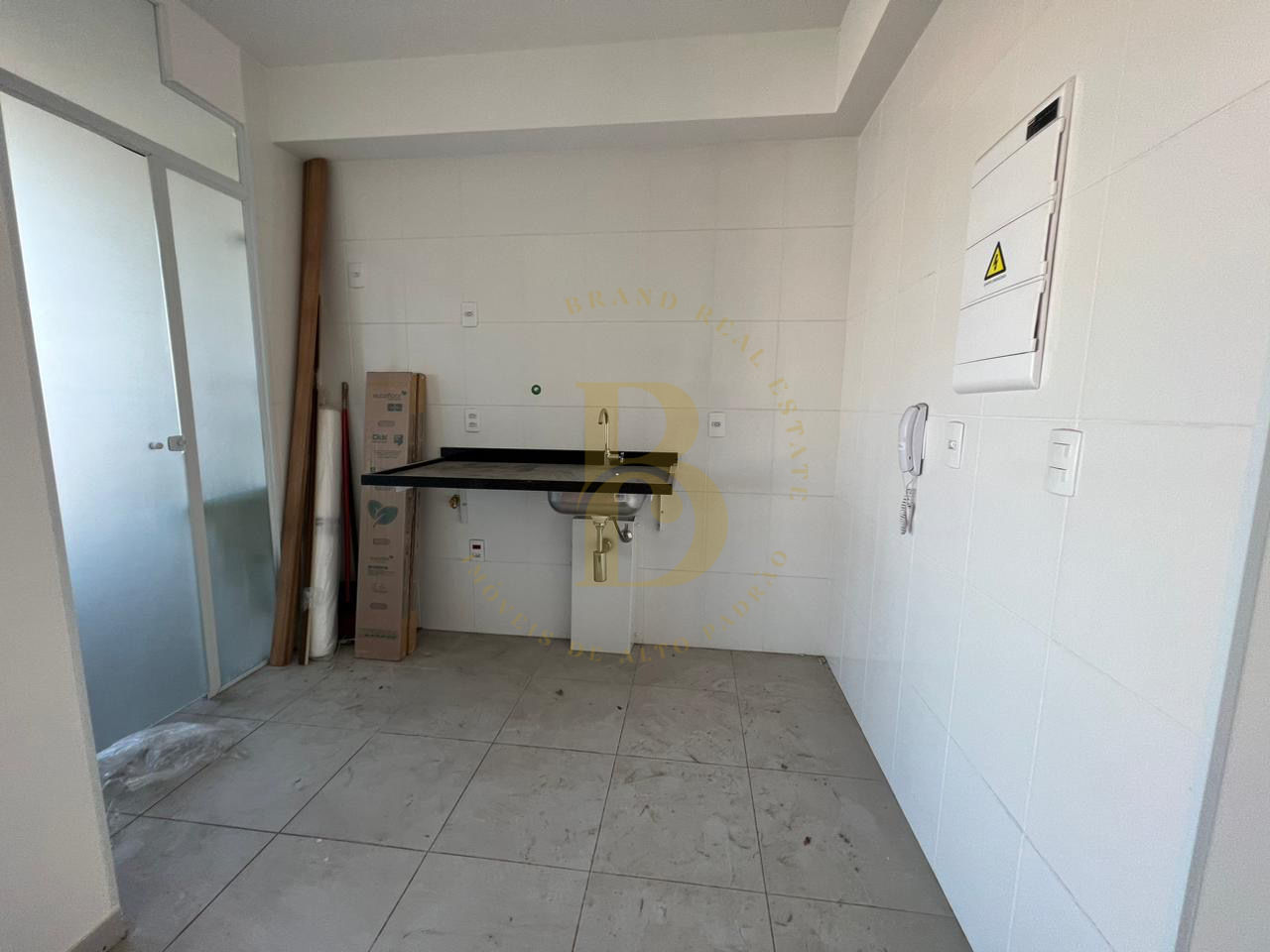 Foto 7 - BR6910