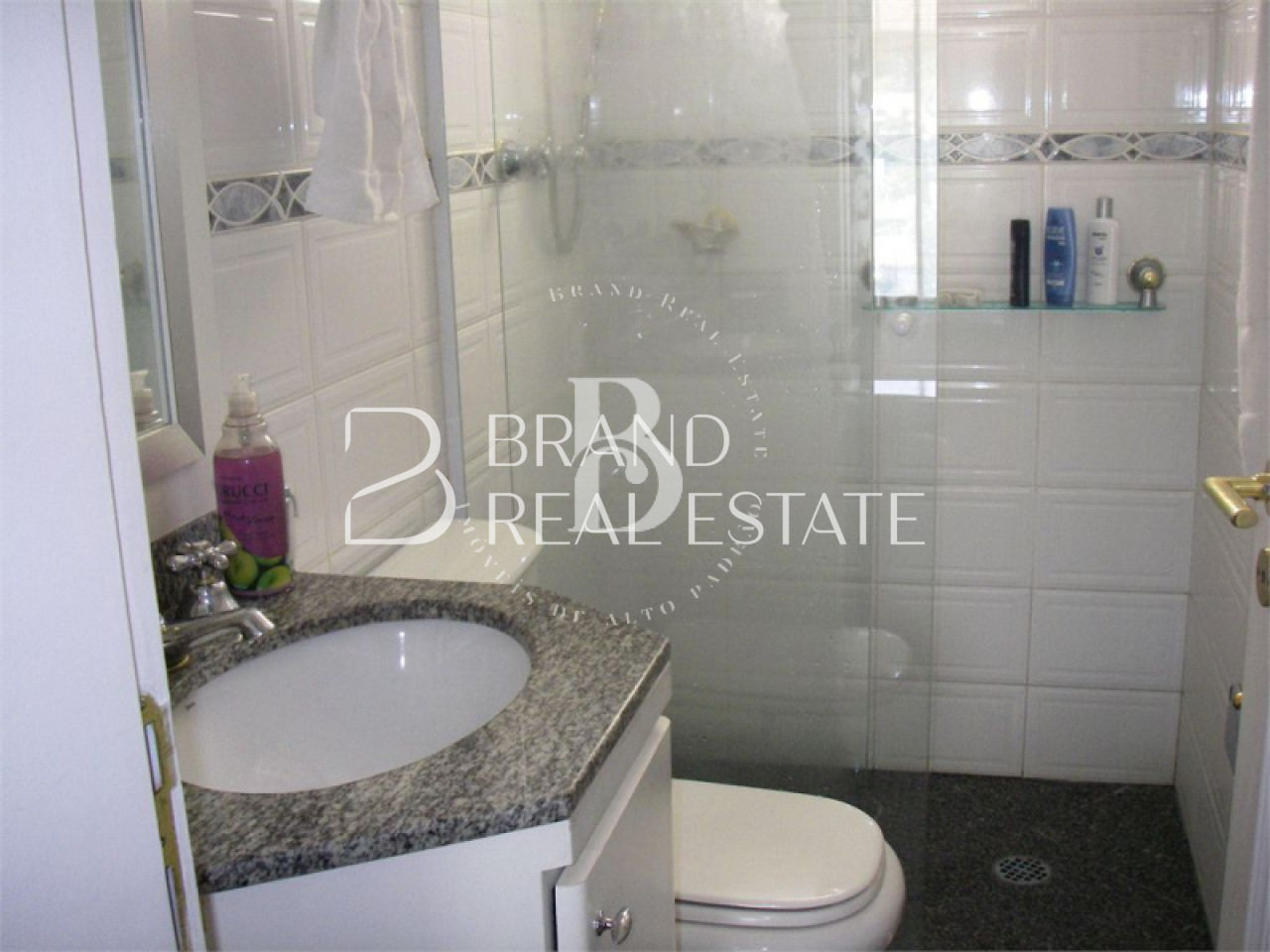 Foto 15 - BR702