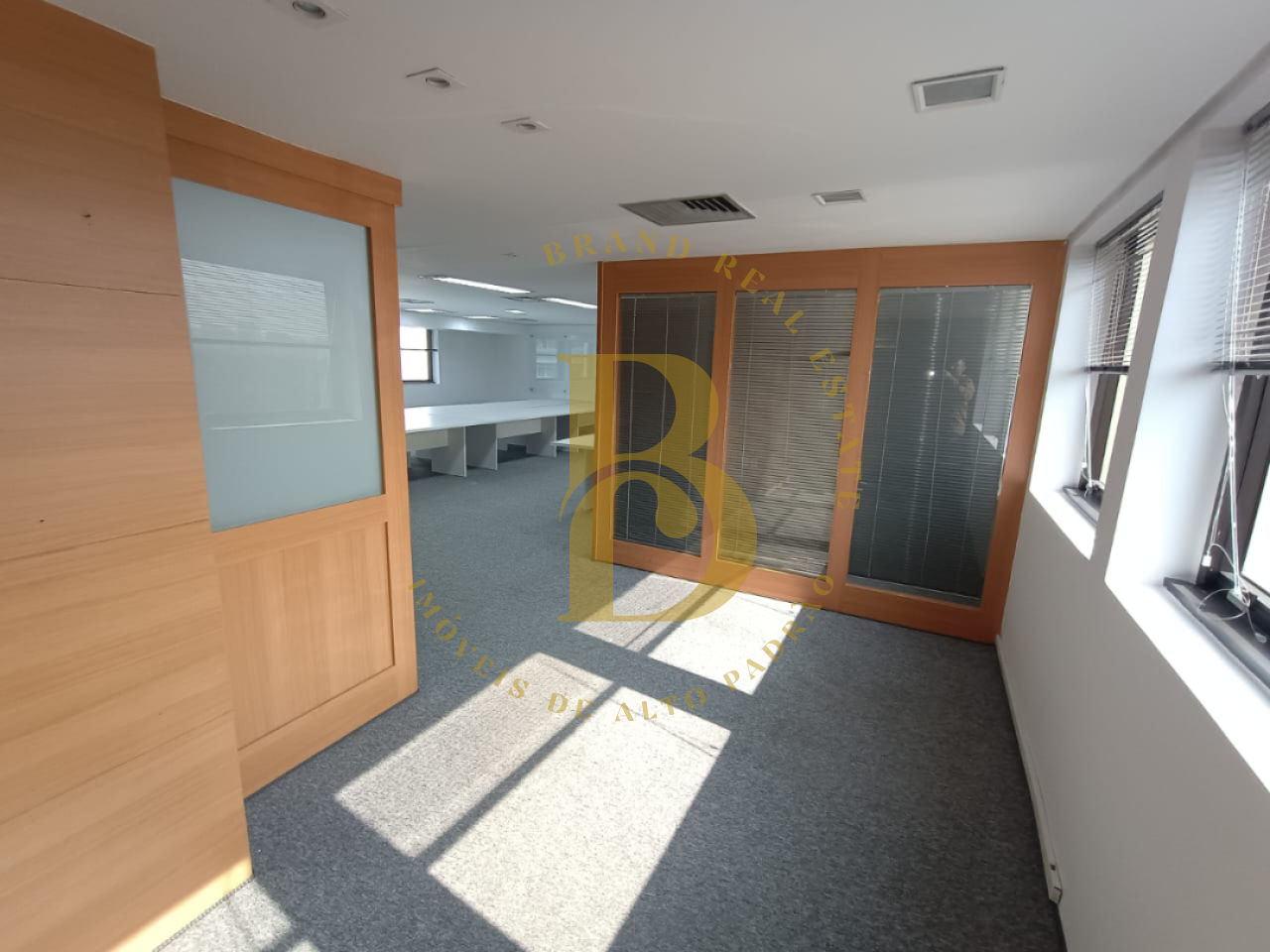 Foto 7 - BR7021