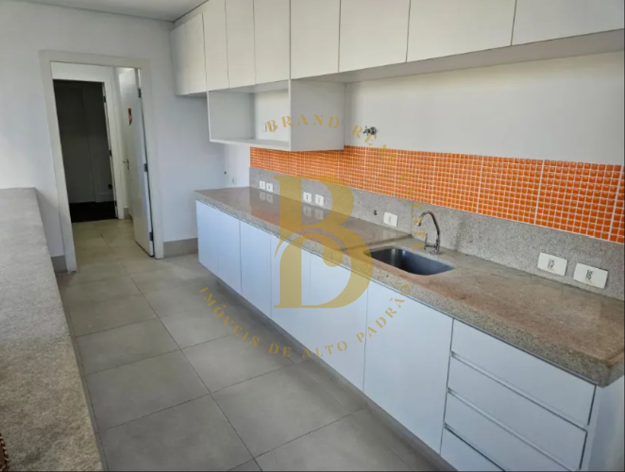 Foto 3 - BR7072