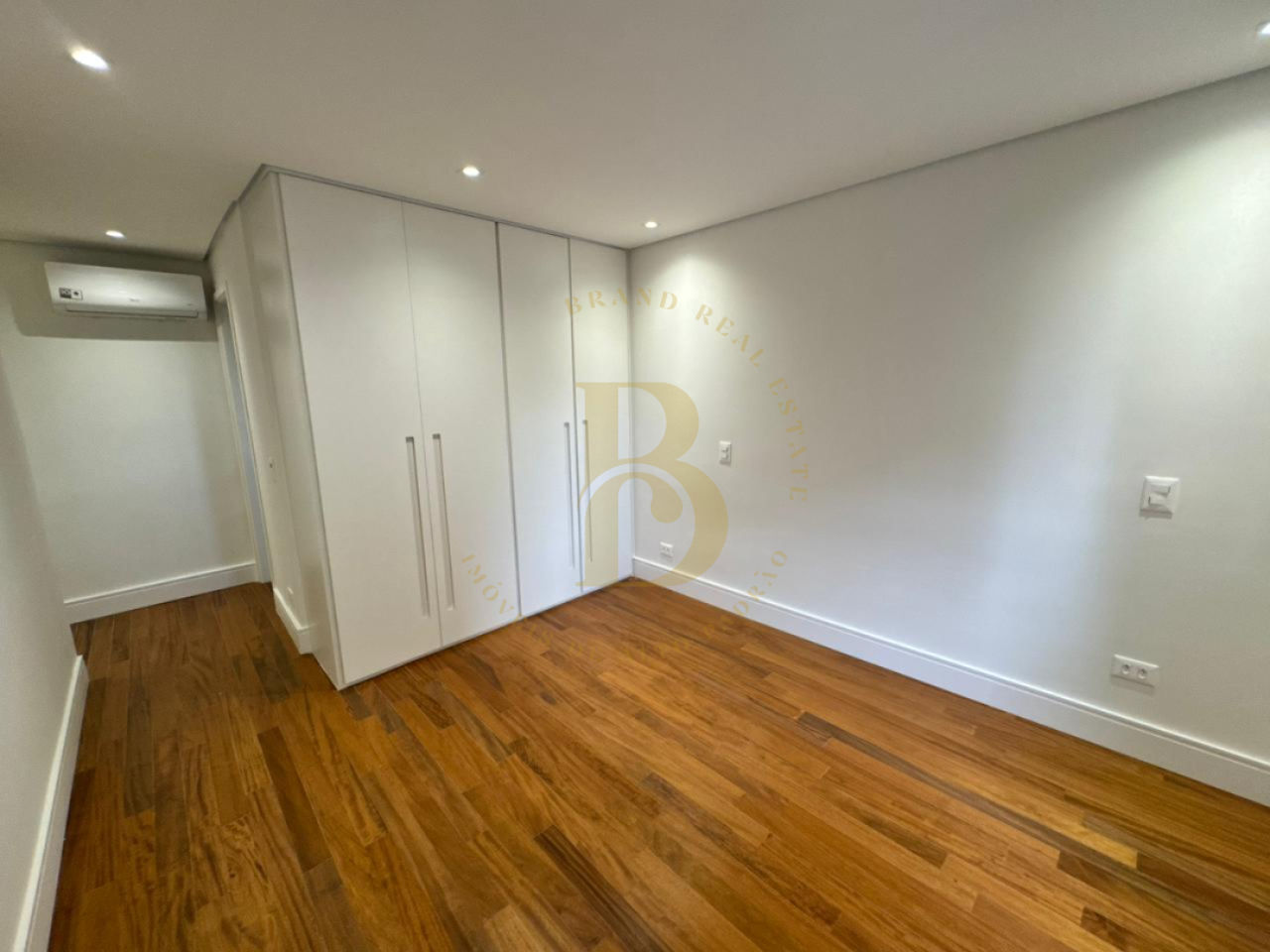 Foto 30 - BR7415