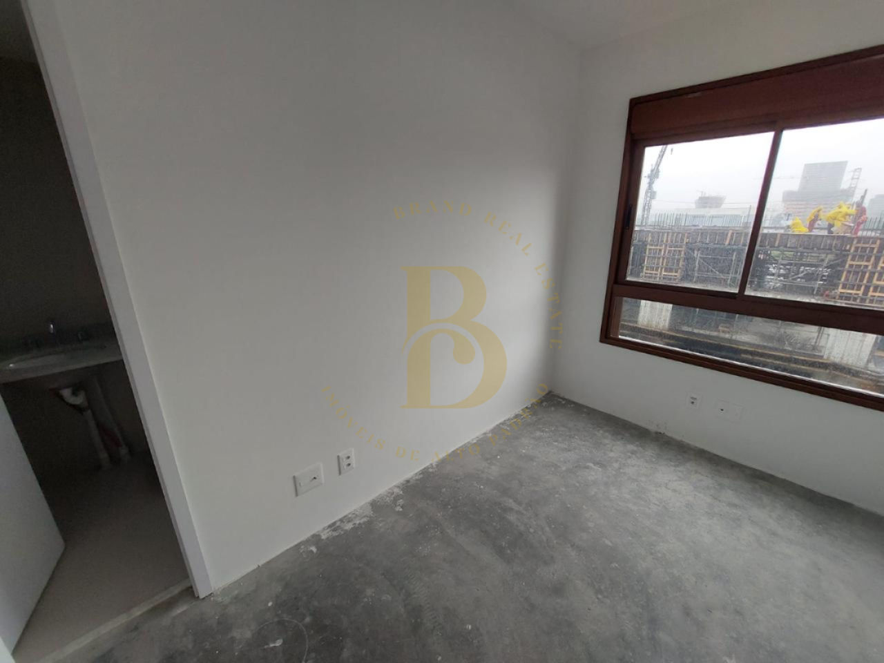 Foto 20 - BR7718