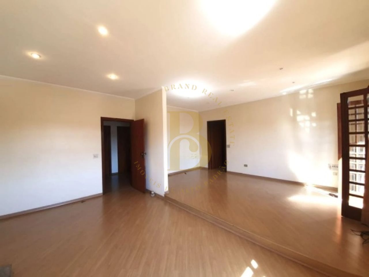 Foto 6 - BR7880