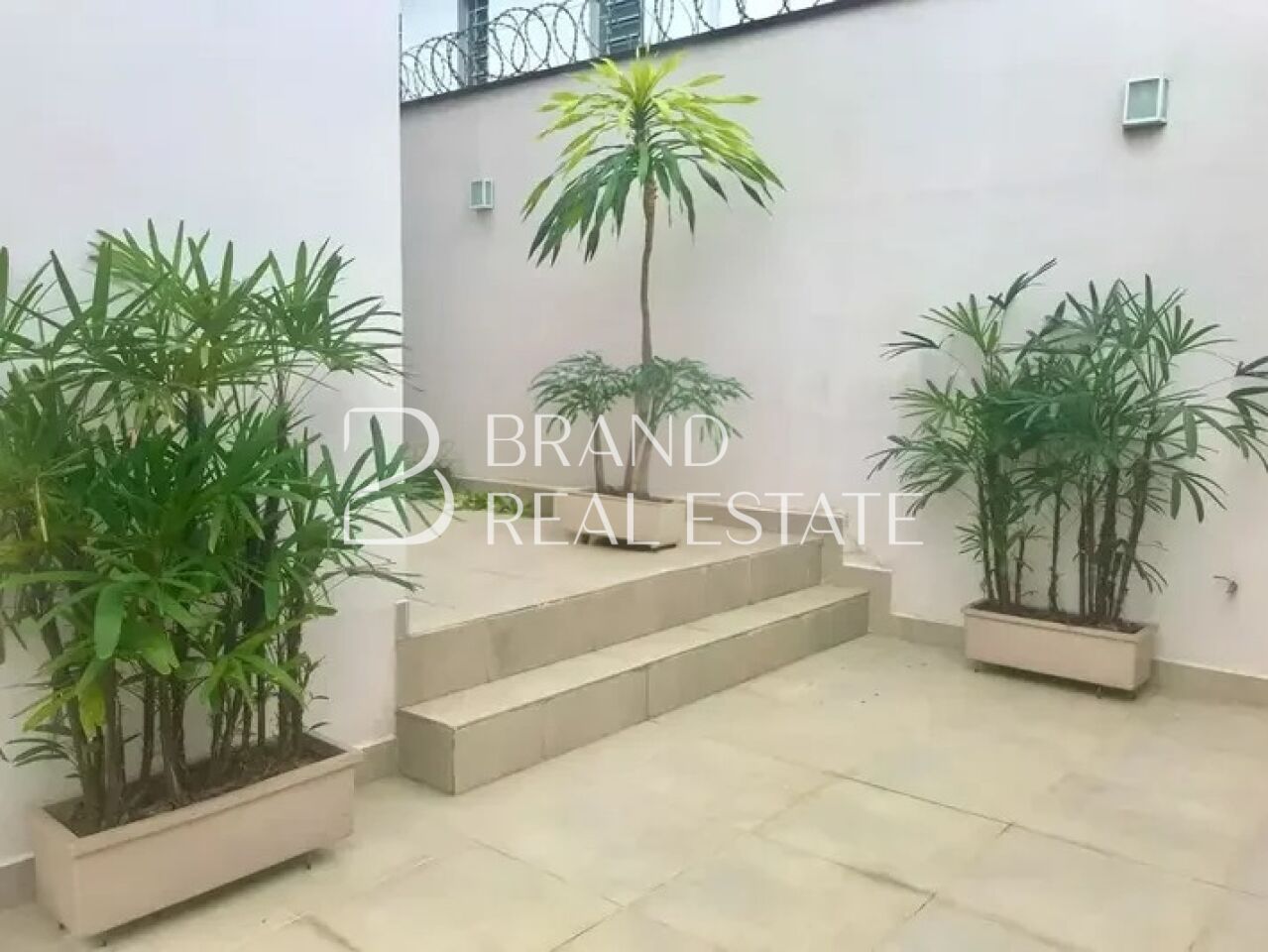 Foto 5 - BR7910
