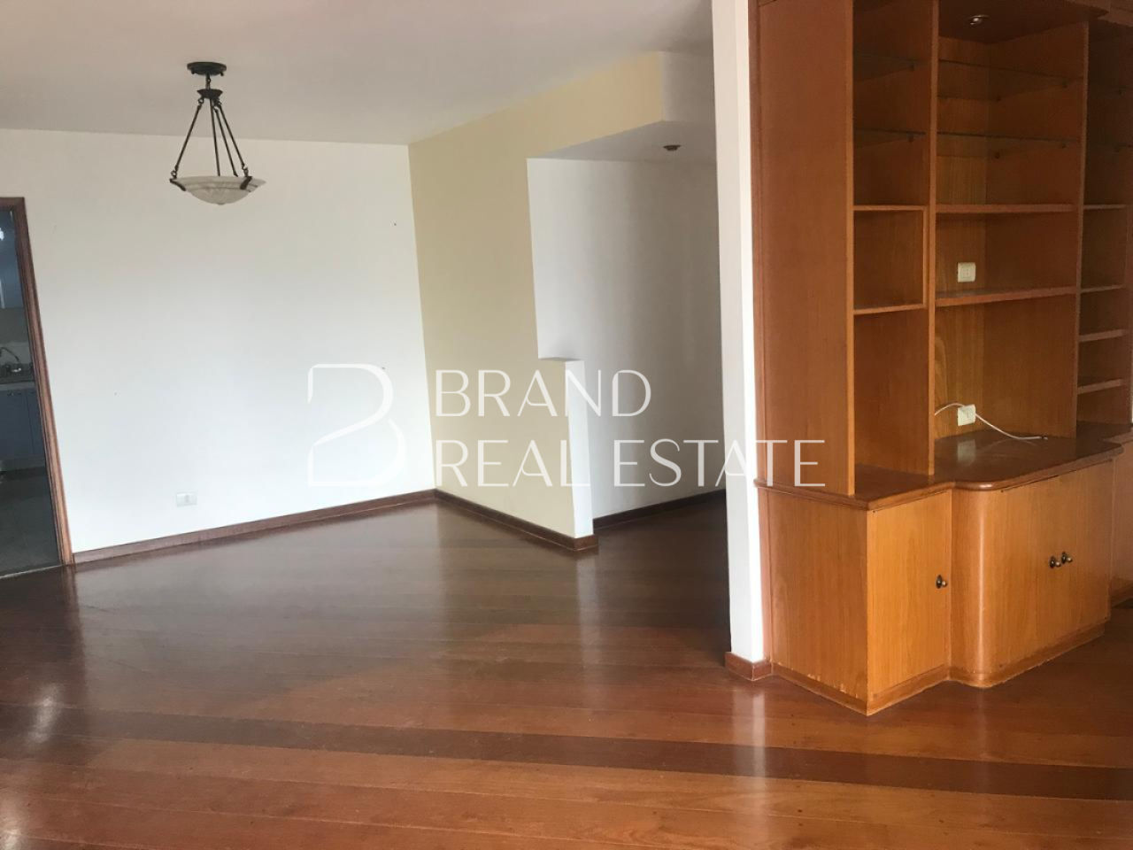 Foto 7 - BR8005