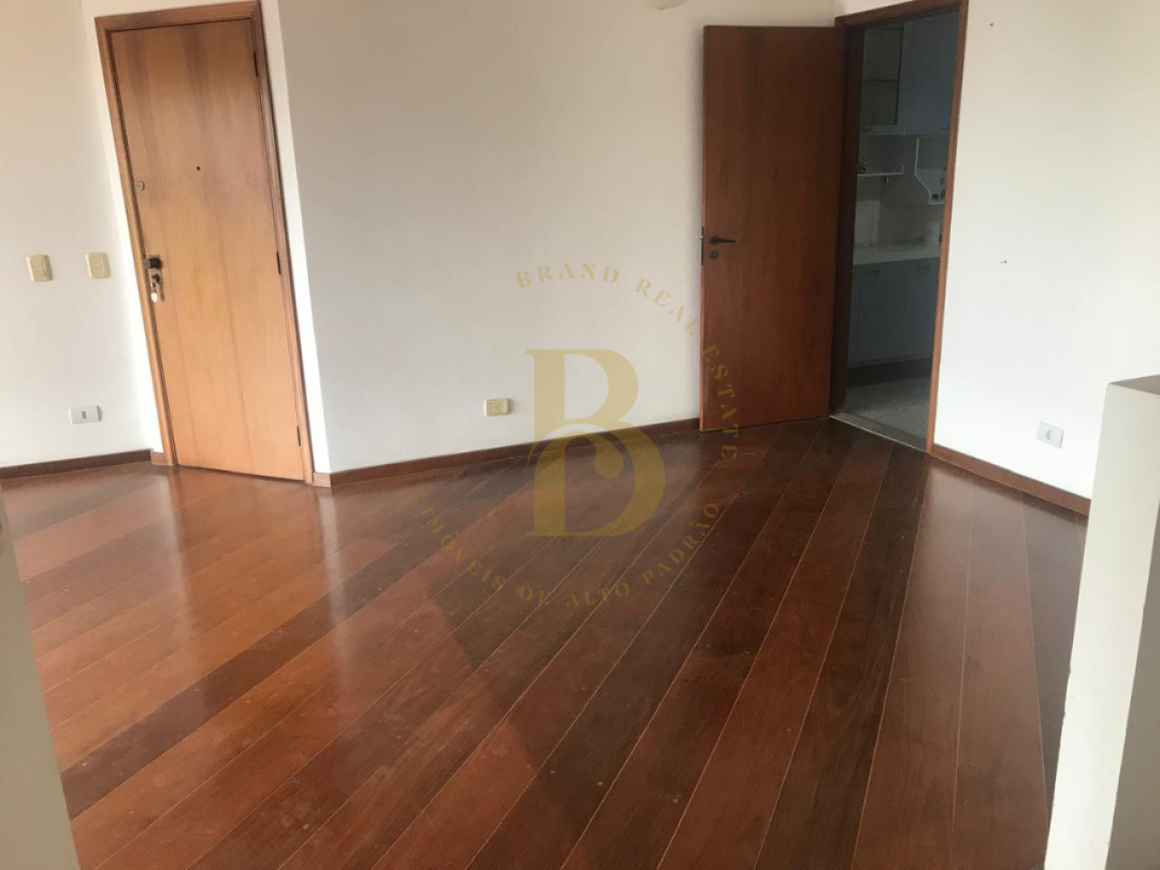 Foto 13 - BR8005
