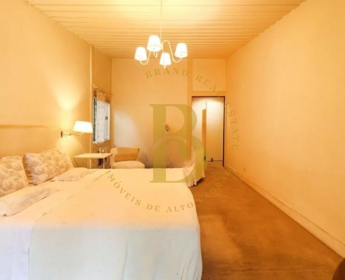 Foto 18 - BR8102