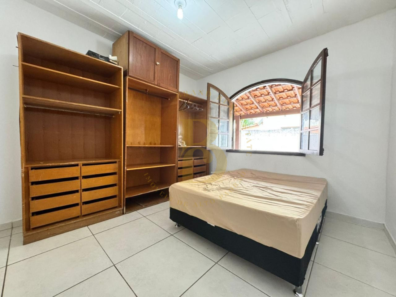 Foto 8 - BR8246