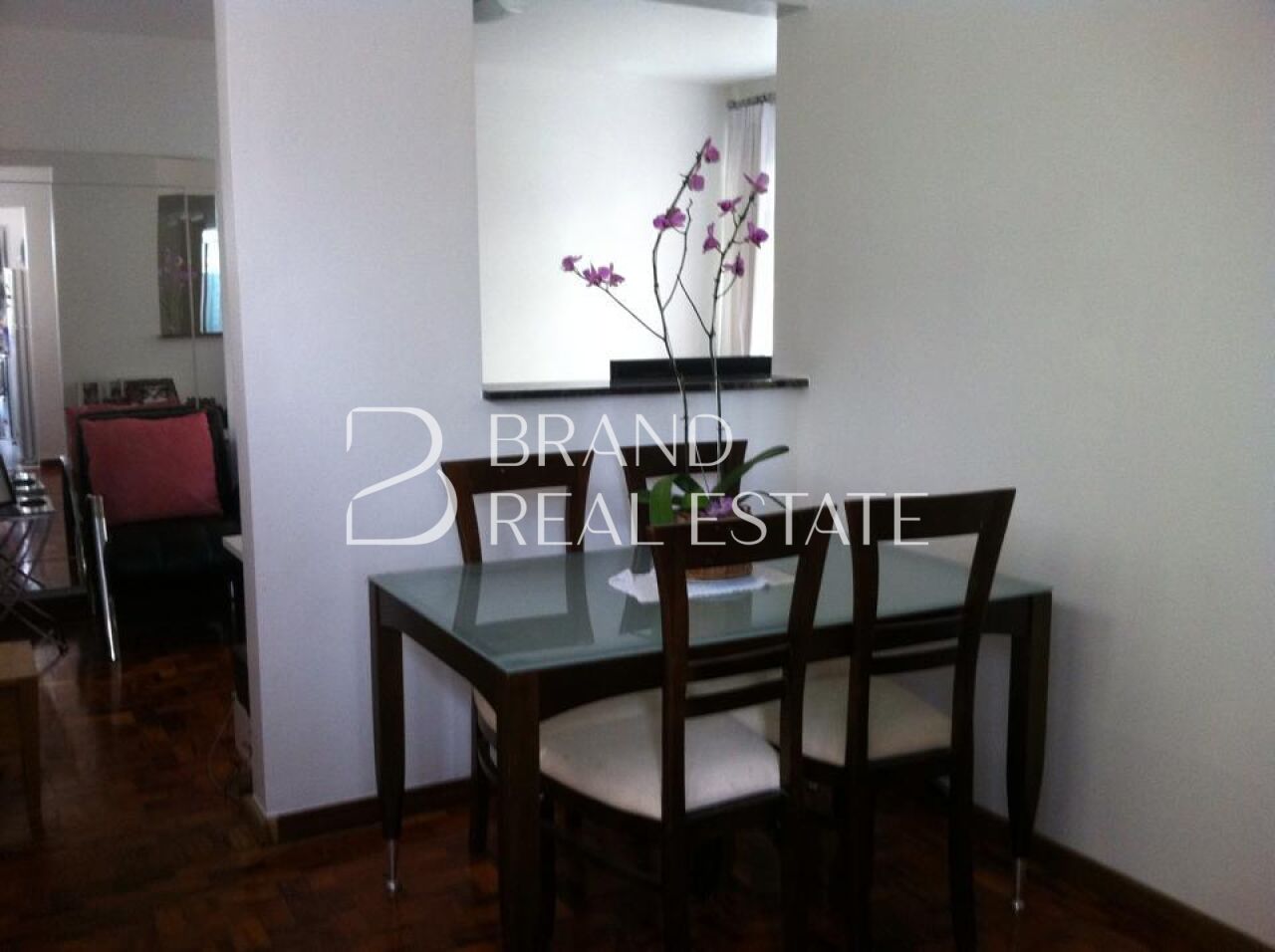 Foto 4 - BR8250
