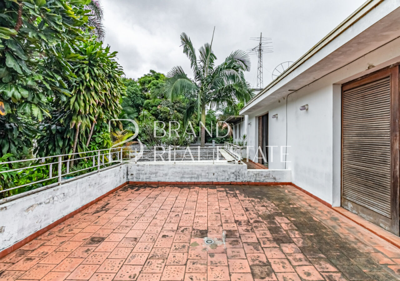 Foto 28 - BR8305
