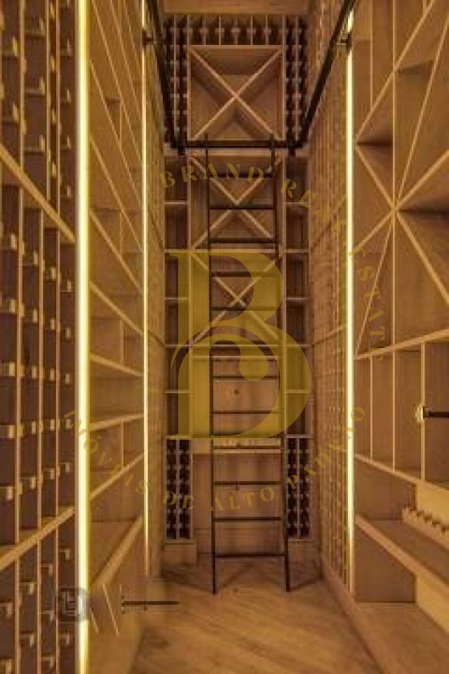 Foto 21 - BR8380