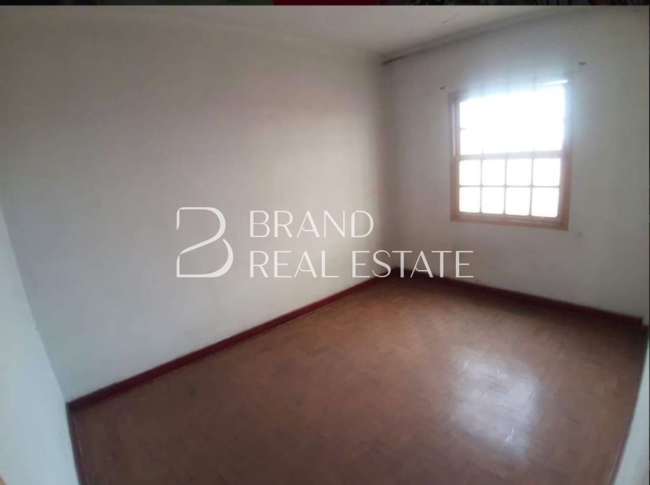 Foto 7 - BR8448