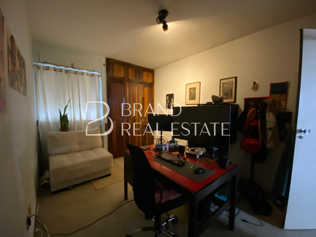Foto 2 - BR8488
