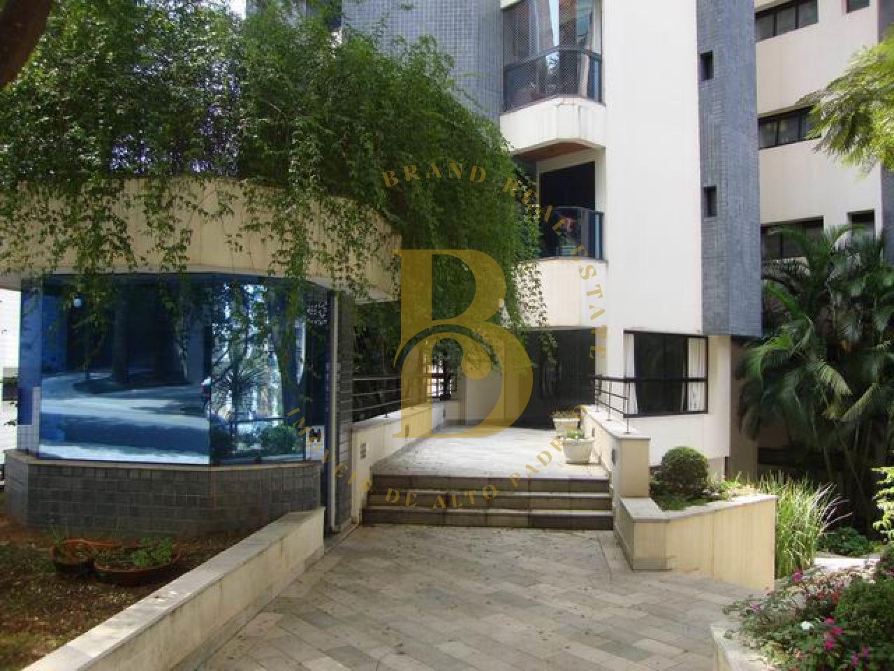 Foto 11 - BR8532