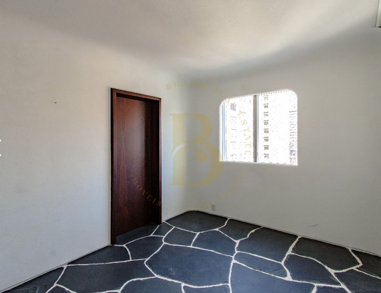 Foto 6 - BR8696