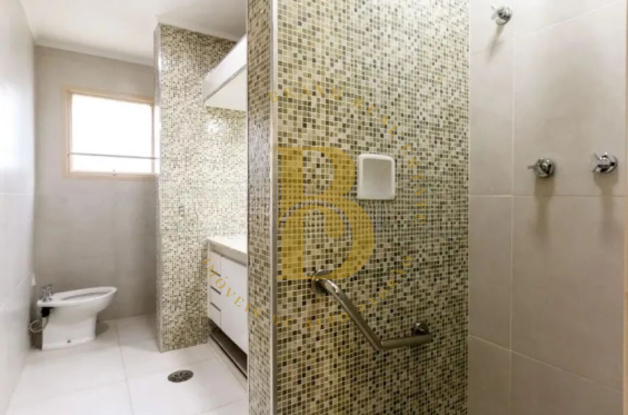 Foto 18 - BR8704
