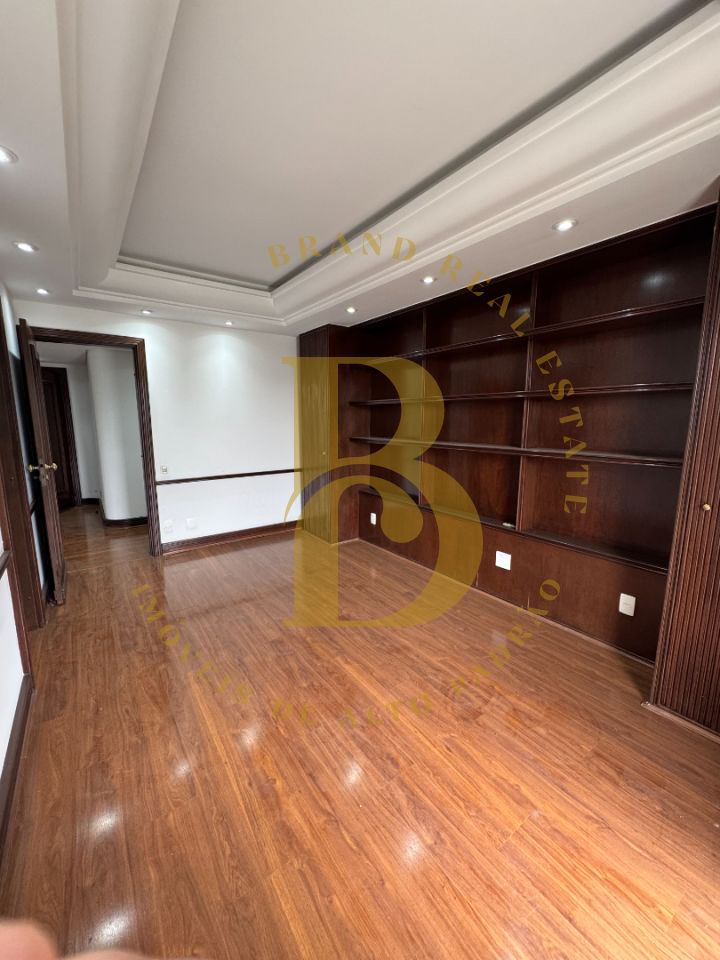Foto 7 - BR8724