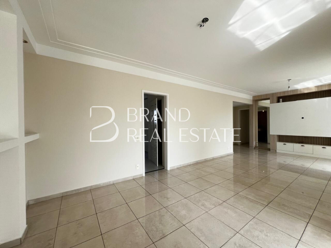 Foto 6 - BR8786
