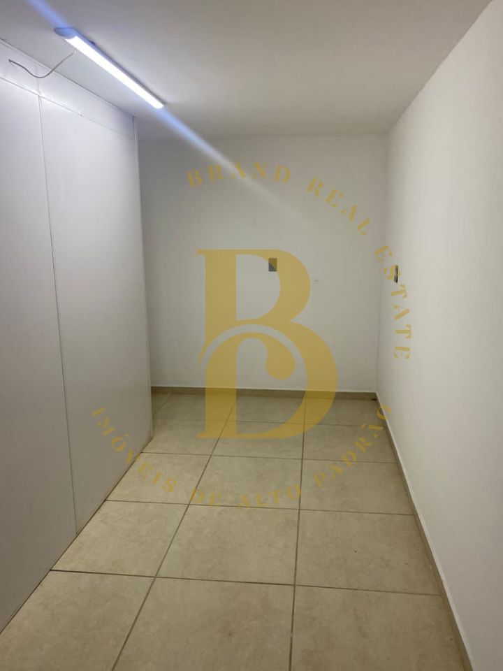 Foto 7 - BR8802