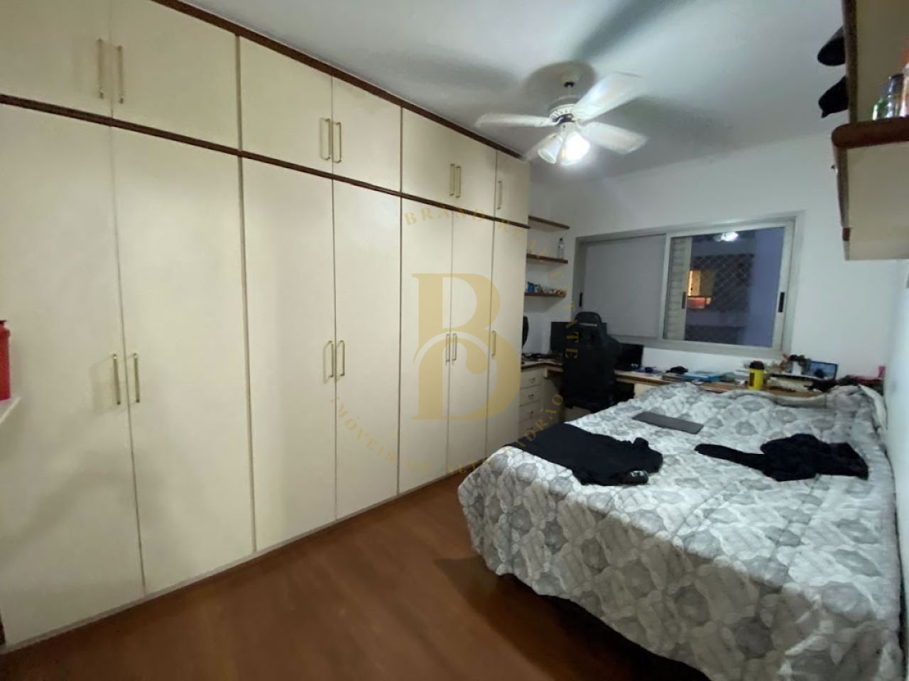Foto 5 - BR9008