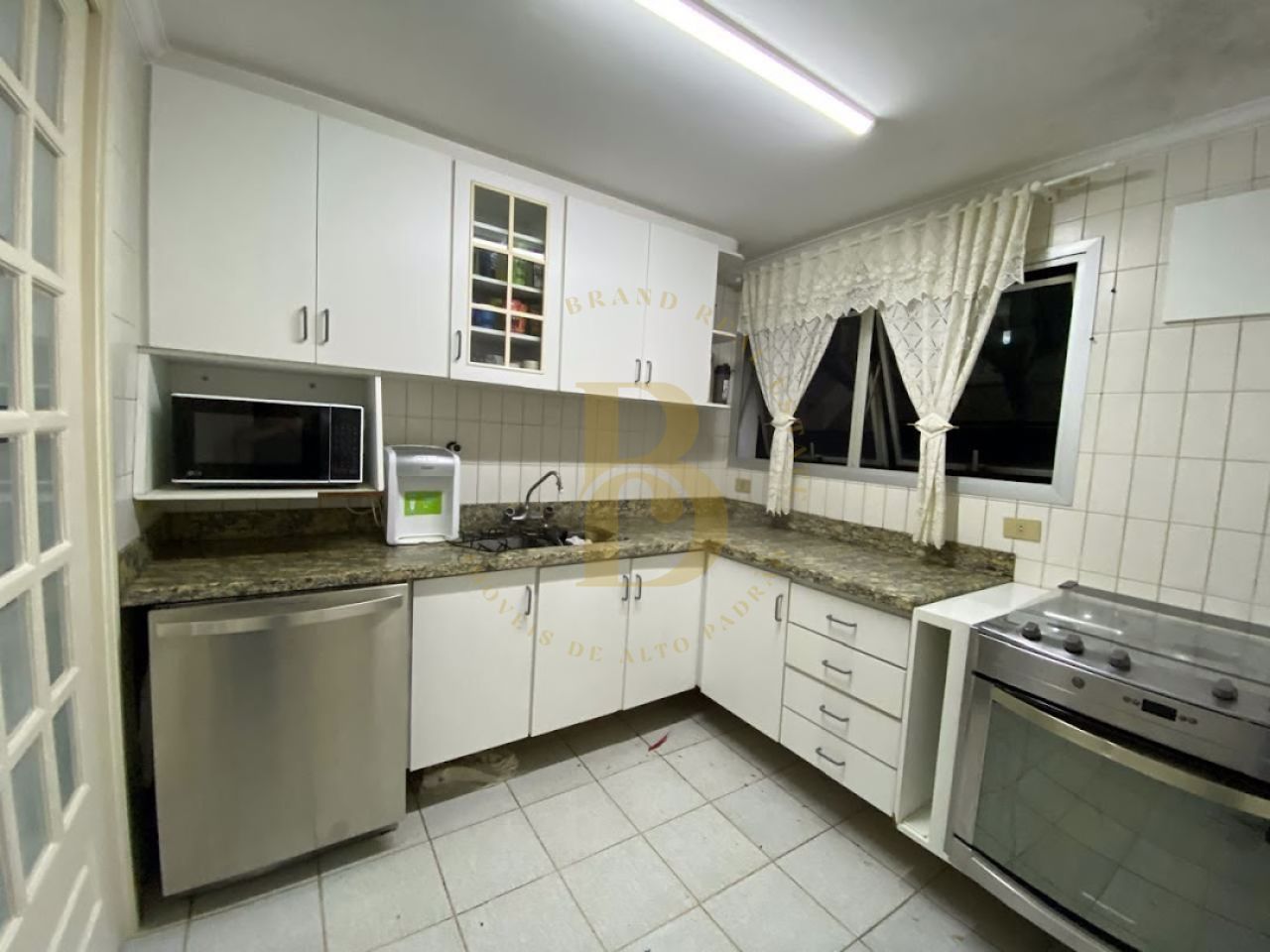 Foto 13 - BR9008