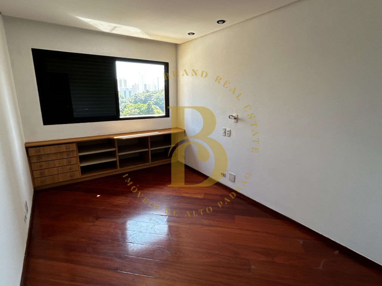 Foto 9 - BR9012