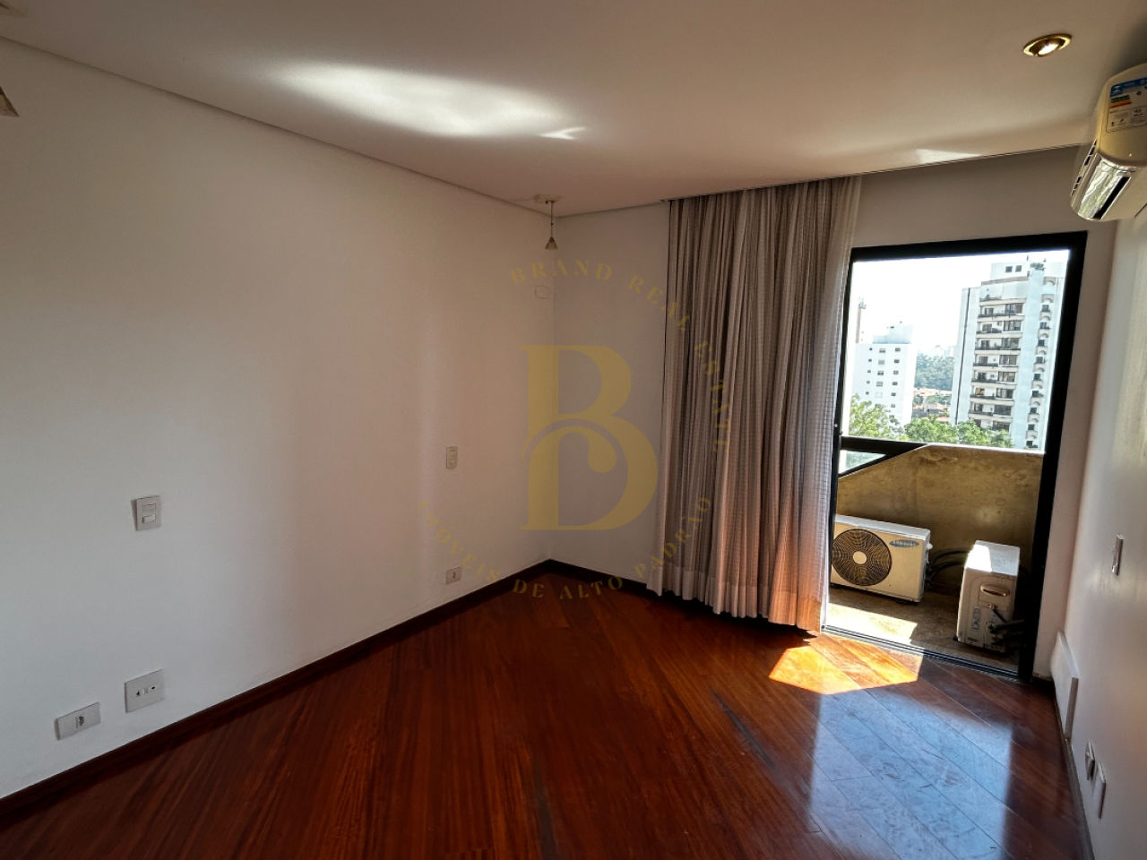 Foto 54 - BR9012