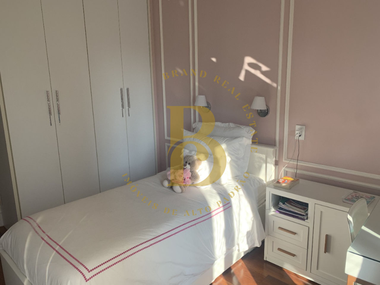 Foto 9 - BR9049